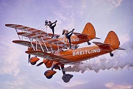 Photo Breitling girls