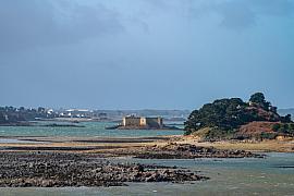 Photo  L'île Sterec et le château du taureau depuis Plouezoc'h